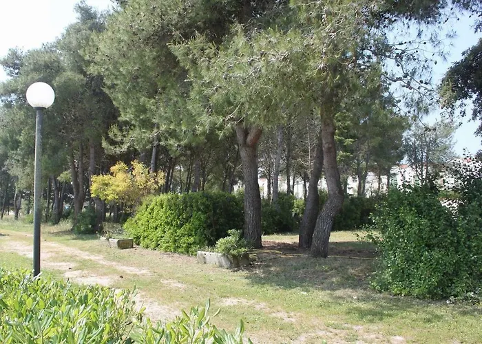 The Country Maria Rosaria Nyaraló