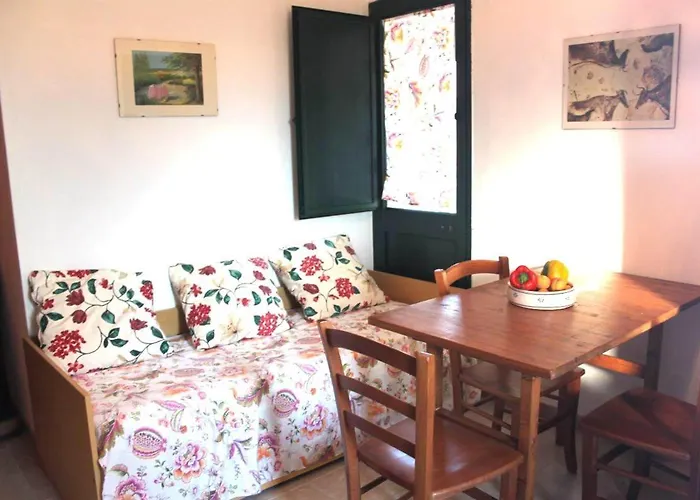 The Country Maria Rosaria Nyaraló